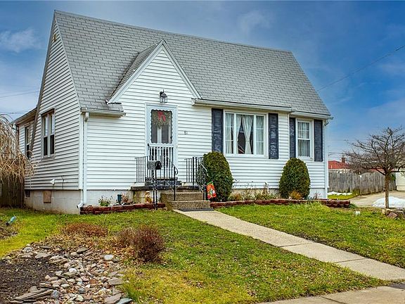 2nd image of 81 Claremont Ave