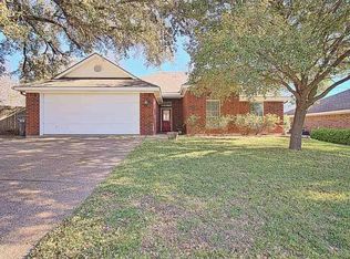 315 Station Creek Dr, Waco, TX 76708