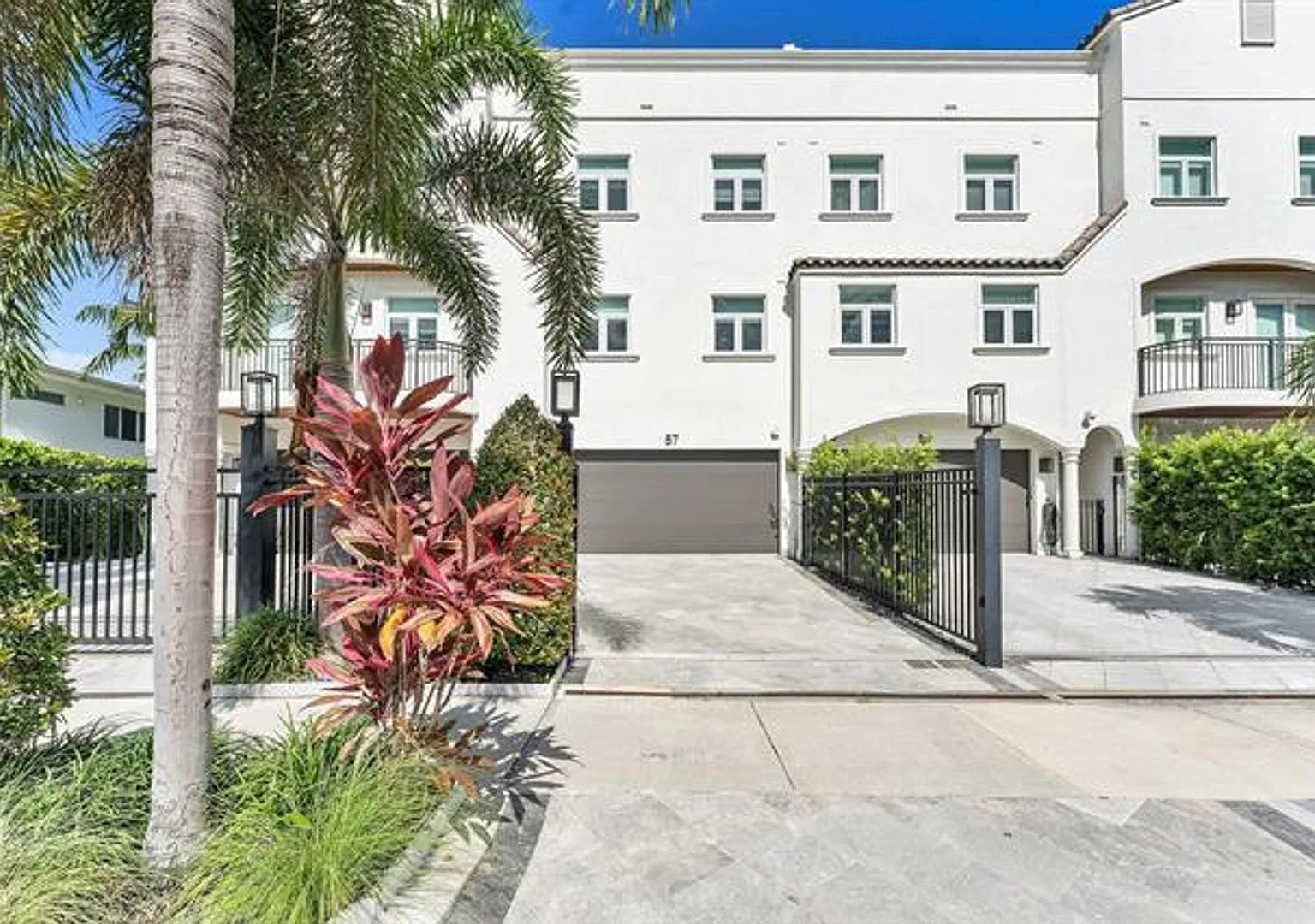 57 Isle Of Venice Dr th 57, Fort Lauderdale, FL 33301 — Photo 3
