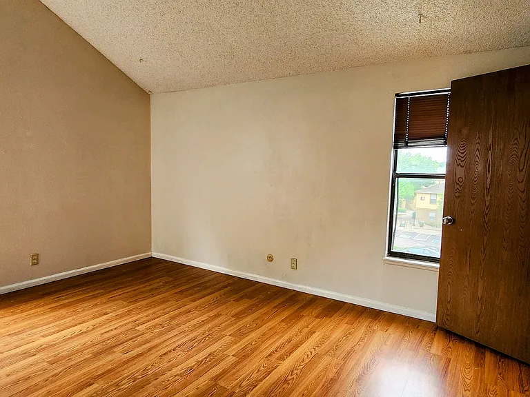 13902 E Stanford Cir — Photo 15