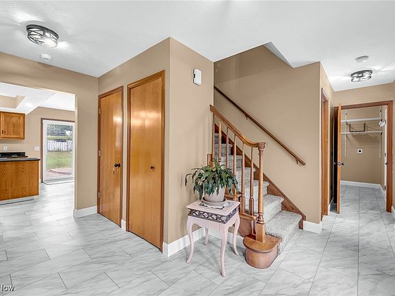4th image of 821 Southbridge Blvd