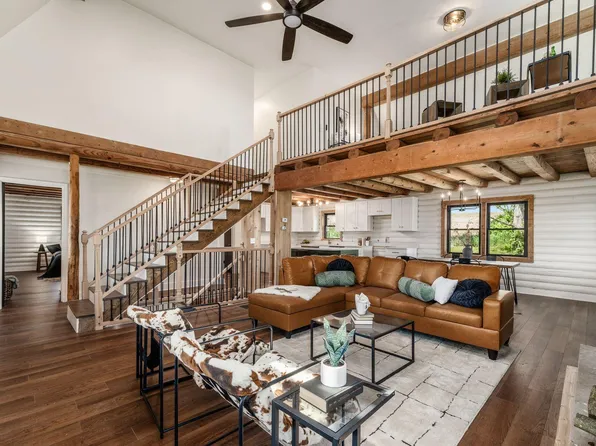 12467 National Rd SE, Thornville, OH 43076