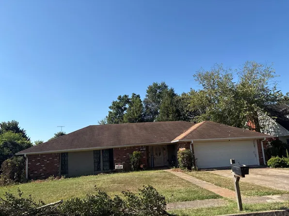 1410 Rosemont Dr, Clinton, MS 39056
