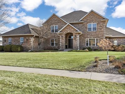 2975 Silver Oak Trl, Marion, IA, 52302