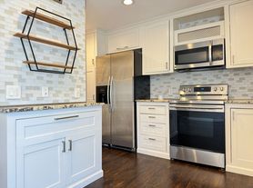 12480 Abrams Rd