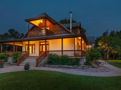156 Mesa Rd Fredericksburg Tx 78624 Zillow