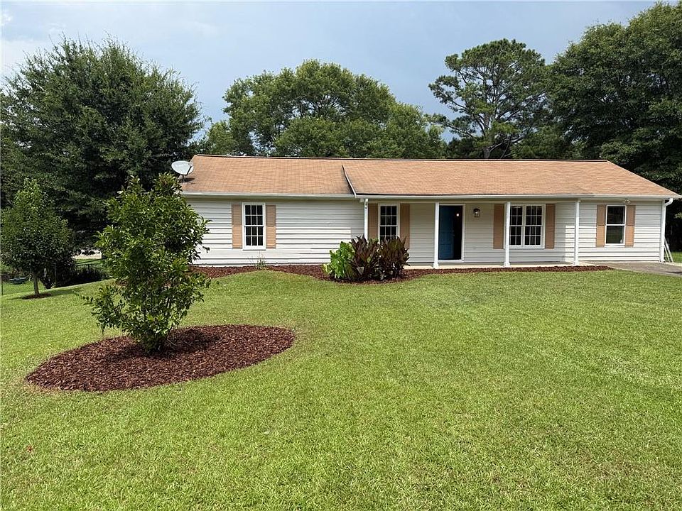 1st image of 3165 Delhi Dr