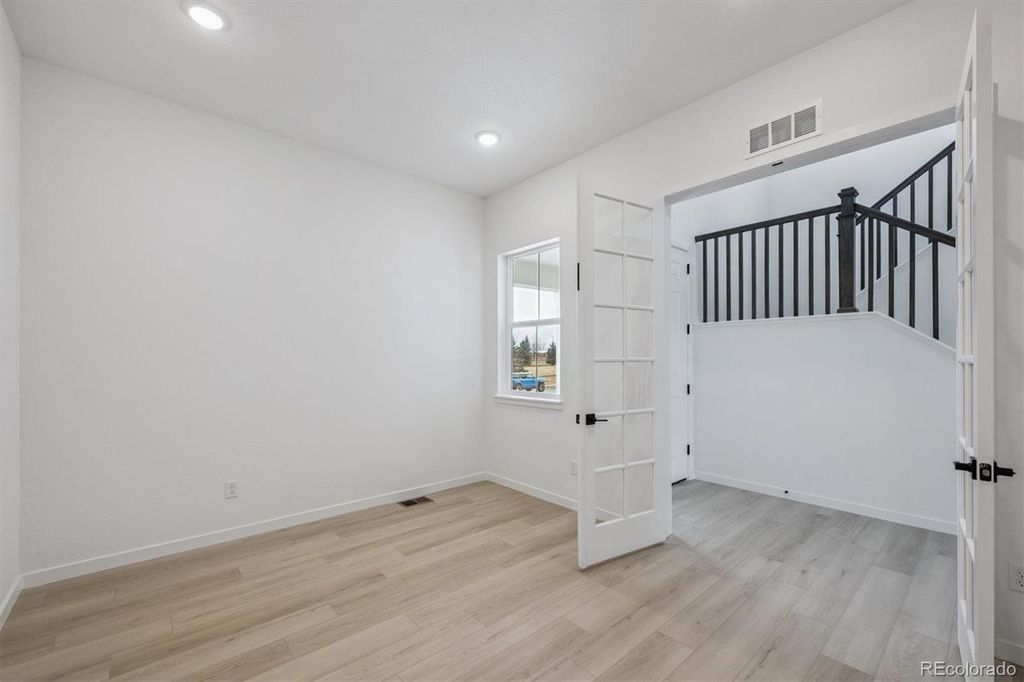 3801 Emerald Shore Circle