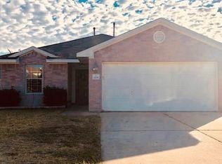 1409 Pearsall Ln, Hutto, TX 78634