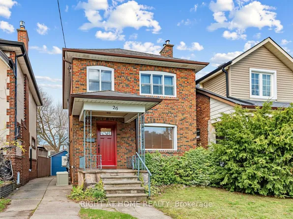 26 Maryland Blvd, Toronto, ON M4C 5C9