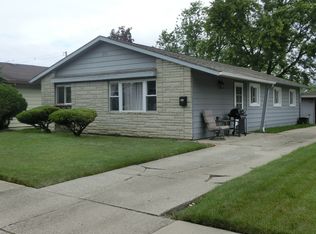 4420 Adele Ln, Oak Forest, IL