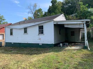 11 Greenridge Dr, Huntington, WV 25704