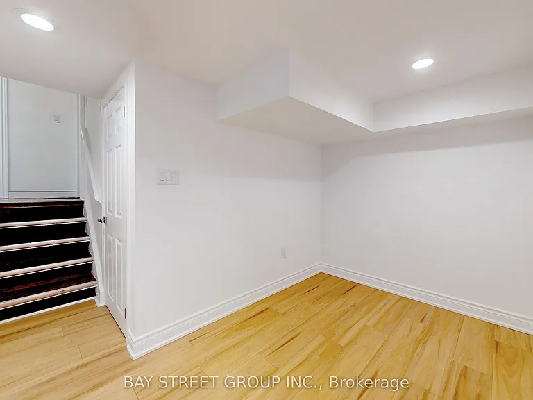 147 Roywood Dr #MAIN — Photo 11