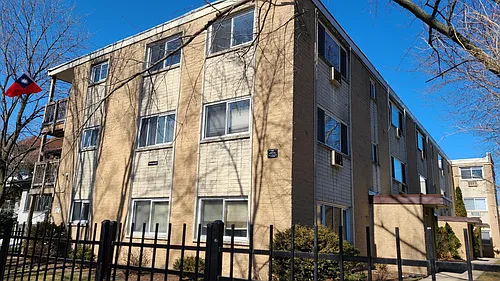 1420 W Estes Ave #2C Photo 1