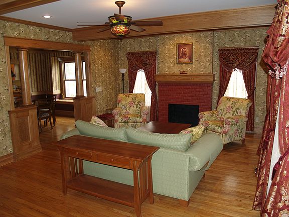 Livinvg room