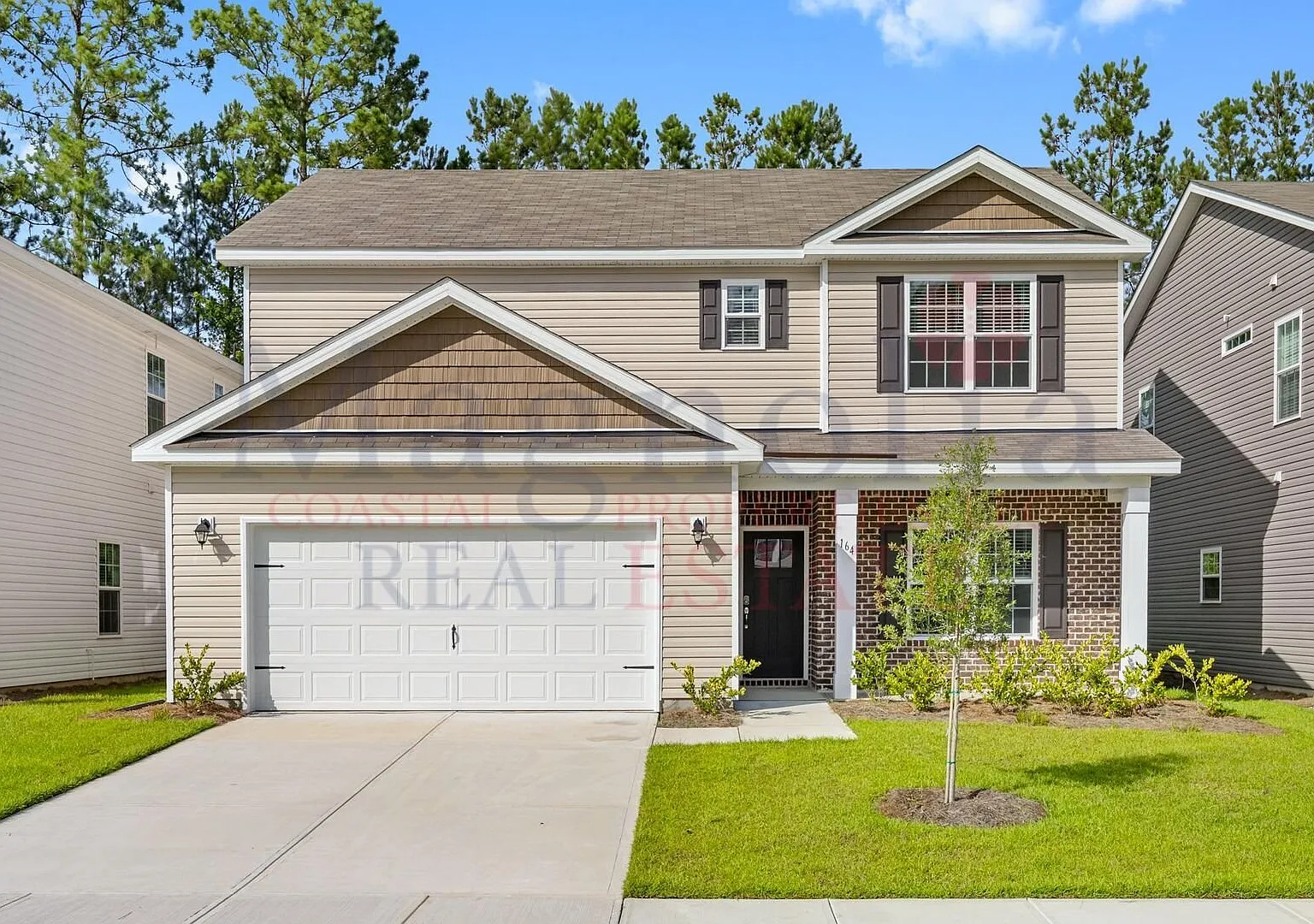 Spacious 4 Bedroom Home with Bonus Room in The Palms at New Hampstead! — Photo 1