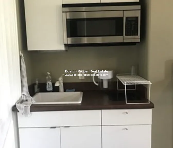 323 Beacon St #7 — Photo 5