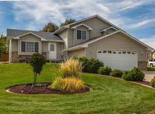 7005 Brighton St, Summerset, SD 57718