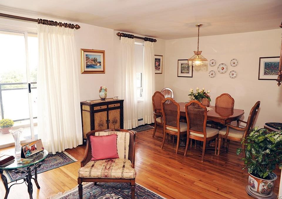1st image of 377 Westchester Ave APT 5D