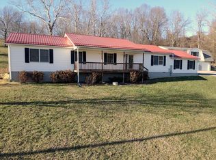 189 Locust St, Jane Lew, WV 26378
