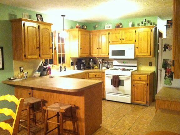 5th image of 7520 Yorkshire Dr