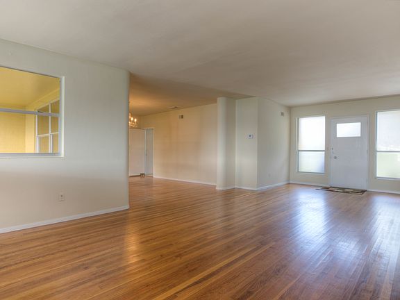 5th image of 1901 N Halifax Ave