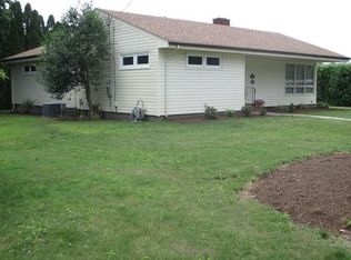 21 Vincent St, Fall River, MA 02720