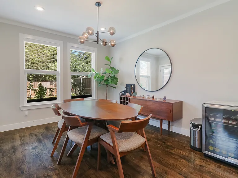 1975 Angelina Dr — Photo 12