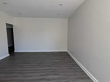 2 bed, 800 sqft, $2,250 — Photo 3