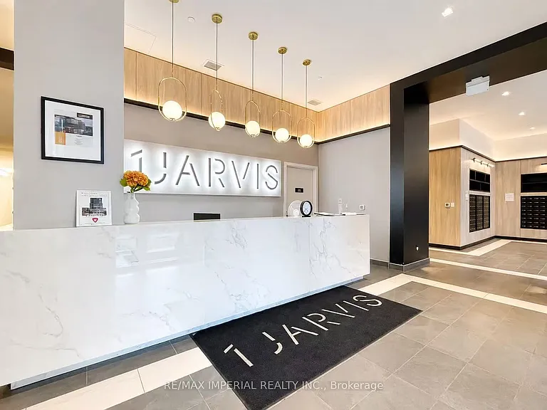 1 Jarvis St #904 — Photo 3