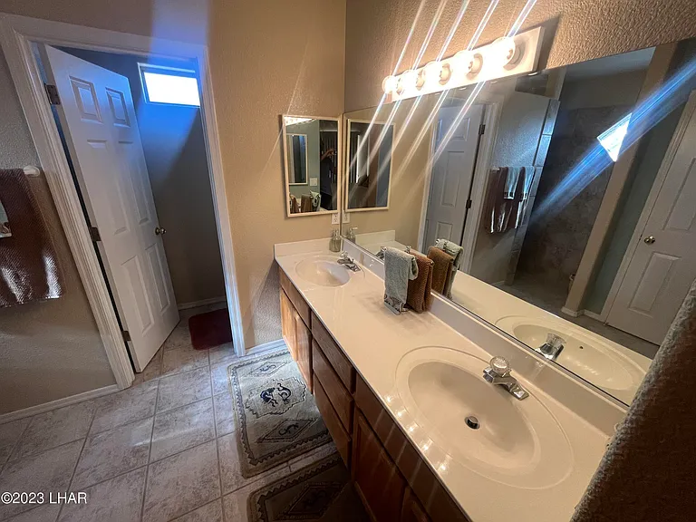 1311 Aviation Dr — Photo 17
