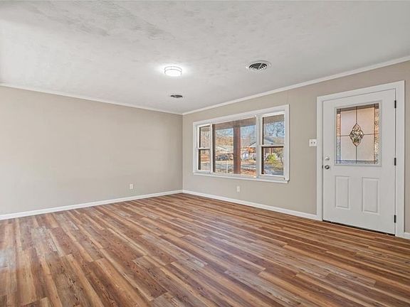 2nd image of 4422 S 29th St