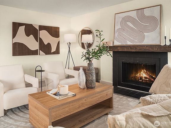 5th image of 1324 W Emerson Street #301