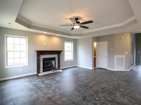 5th image of 455 Summerfield