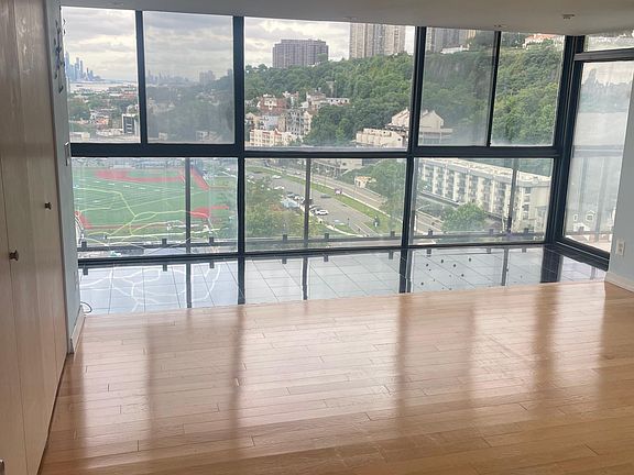 5th image of 1203 River Rd APT 17L