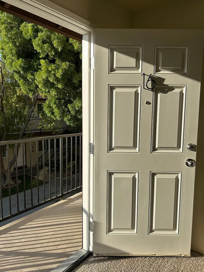 138 - Echo Bell Apartments — Photo 1