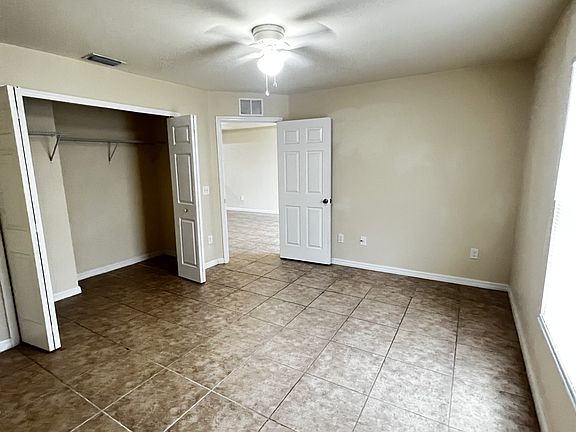5th image of 3816 SW 16th Pl