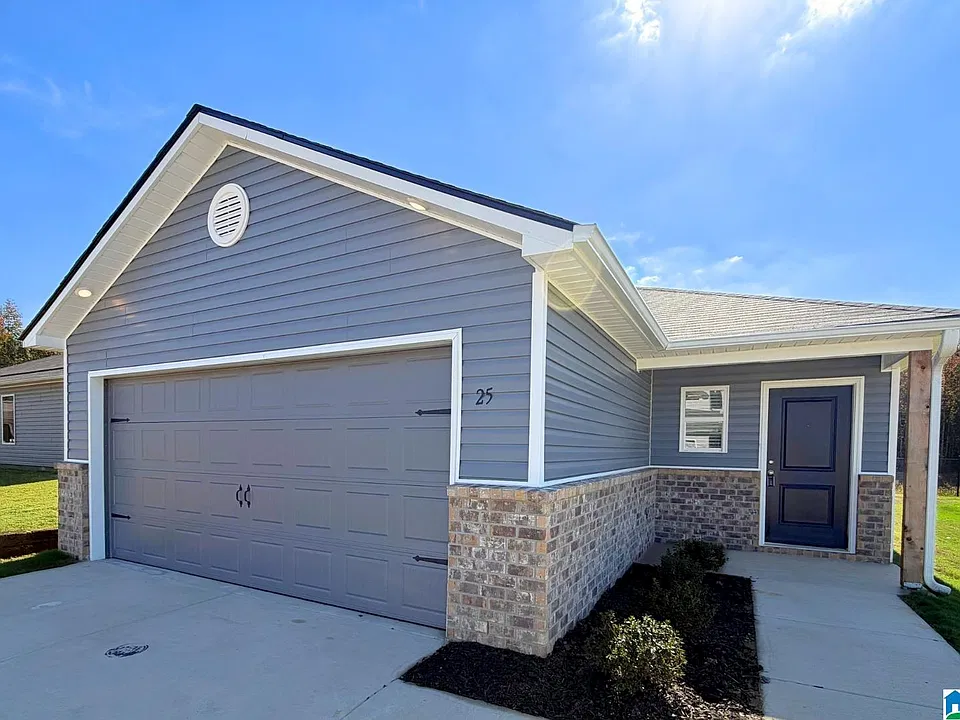 25 Orion Dr