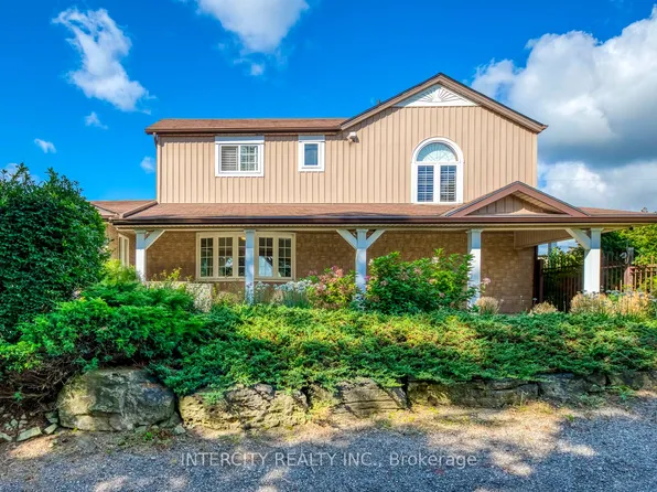 2764 Governors Rd, Hamilton, ON L0R 1T0