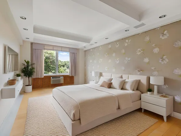 120 Central Park South image 4 of 9