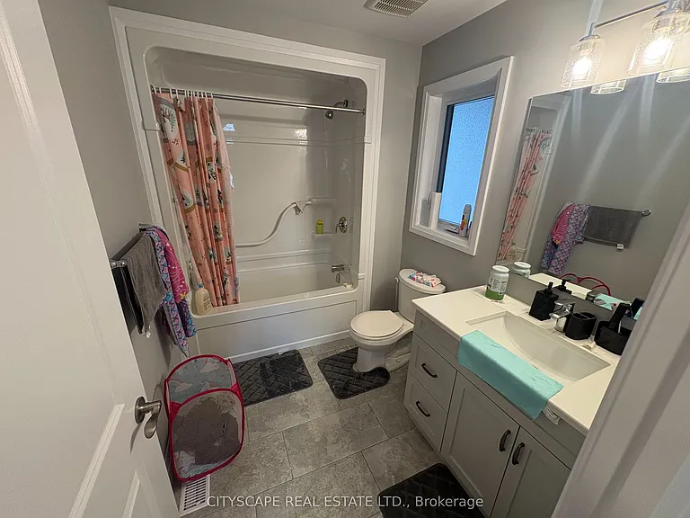 117 Stephenson Way — Photo 20