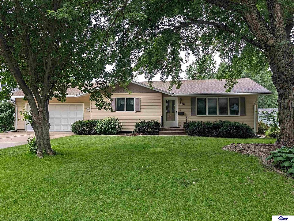 1st image of 1320 Harre Ln