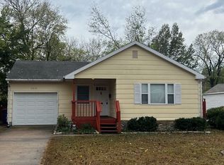 2810 E 12th St, Joplin, MO 64801