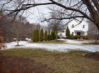 35 Woodrow St, Hudson, MA 01749