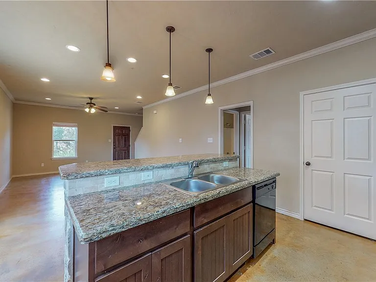 3416 Cullen Trl #A — Photo 6