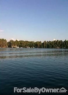 Lake Thomas Cove View : Prettiest part of Lake Thomas is the view from the cove.