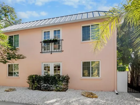 1516 Oak St, Sarasota, FL 34236