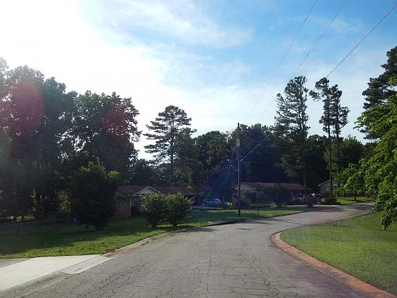 5th image of 4574 Danna Dr