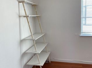 272 Athol Ave #C, Oakland, CA 94606