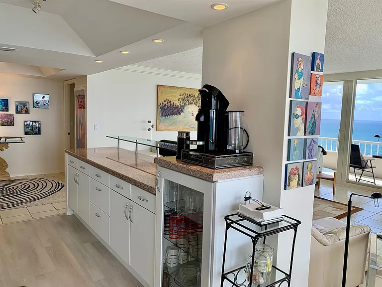 5540 N Ocean Dr #Penthouse A — Photo 14